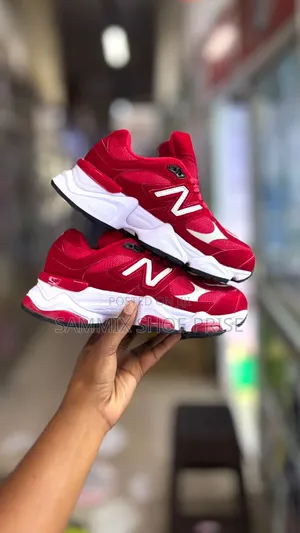 New Balance 9060 Red 