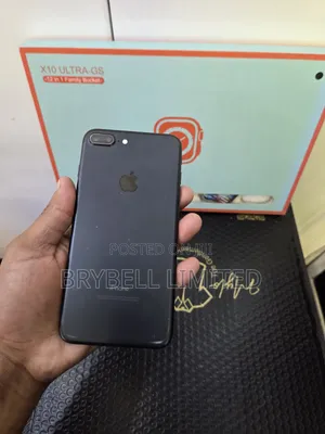 Apple iPhone 7 Plus 32 GB Black