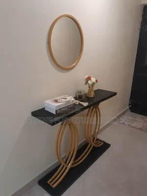 Morden Dressing Mirror With Enough Makeup Storage