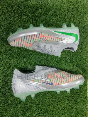 Nike Phantom GX Elite" Spectrum Pack "Football Boots 
Sizes 39 __45