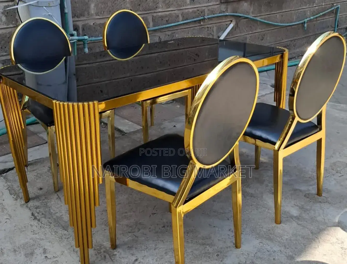 Modern Dinning Table; Table Top Glass
