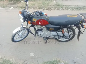 Bajaj Boxer 100 2023 Red