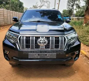 Toyota Land Cruiser 2017 Black