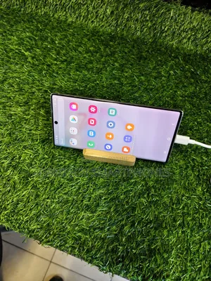 New Samsung Galaxy Note 10 Plus 256 GB White