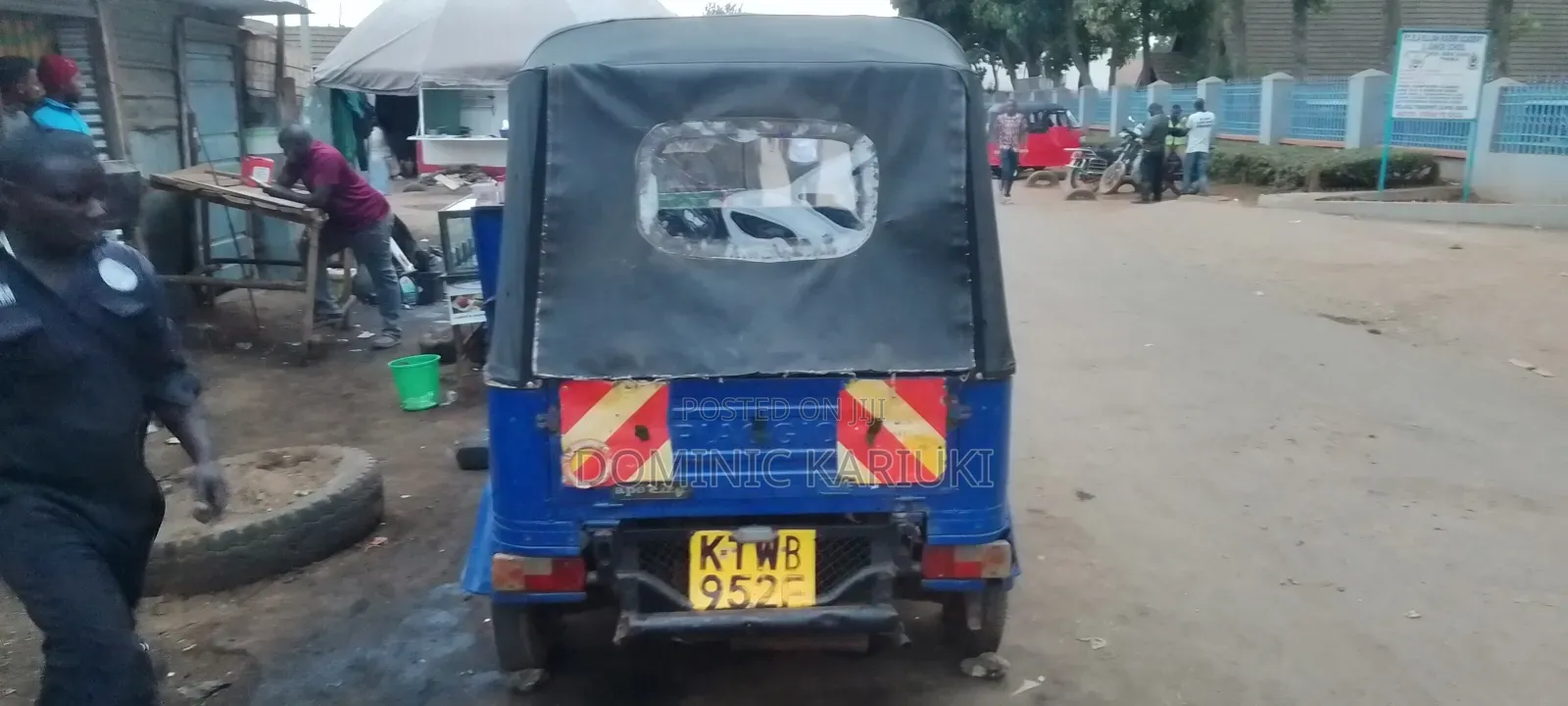 Piaggio 2018 Blue
