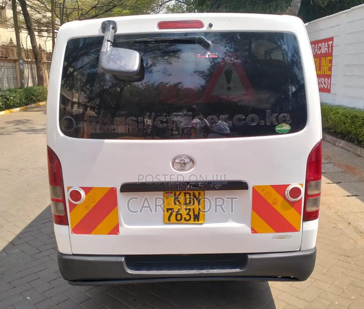 Toyota HiAce 2017 White