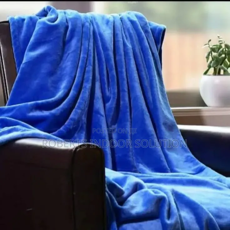Warm Fleece Throw Blanket