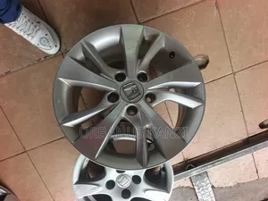 Honda Vezzel Size 16 Alloy Rims