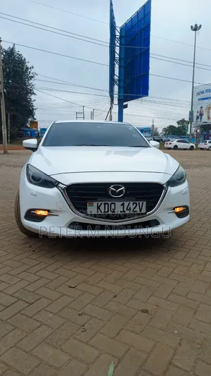 Mazda Axela 2017 White