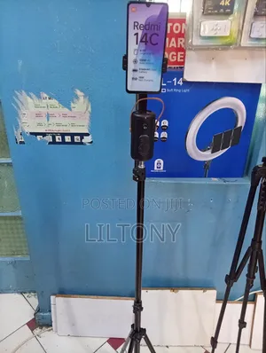 1.8mtrs Ai Tripod With Lights