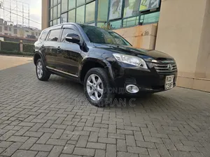 Toyota Vanguard 2012 Black