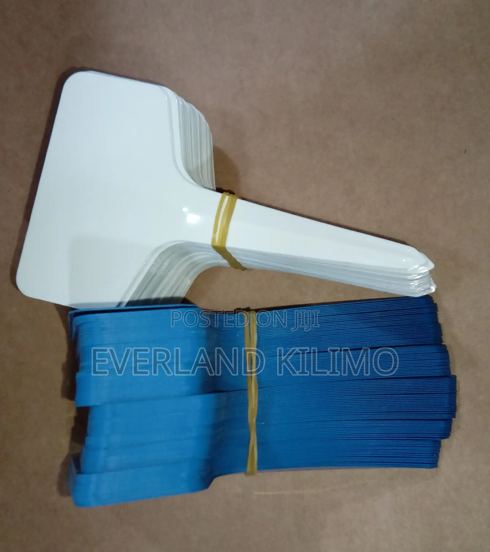 White and Blue Soil Tag