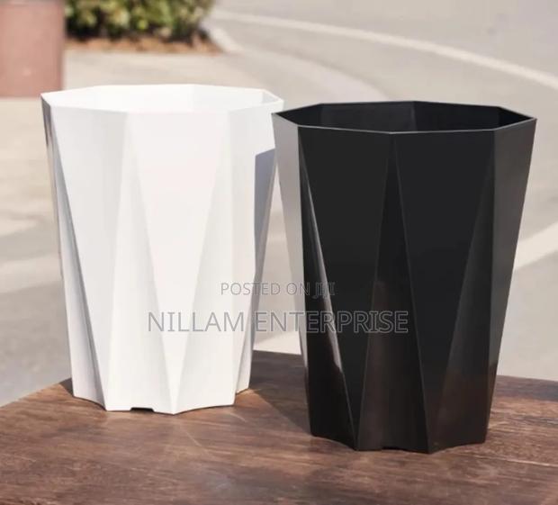 Decor Planters - thumbnail 2