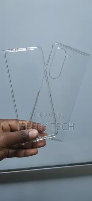 .Samsung Galaxy Z Fold 5