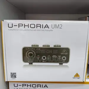 Behringer UM2 USB Desktop Recording Interface for Mac PC