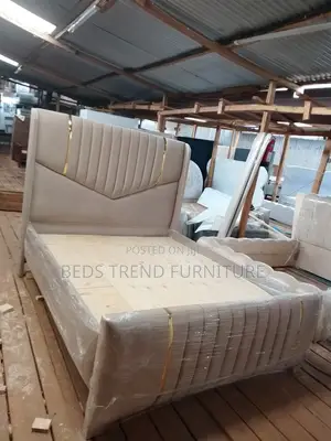 5x6 Chester Bed Beige Fabric