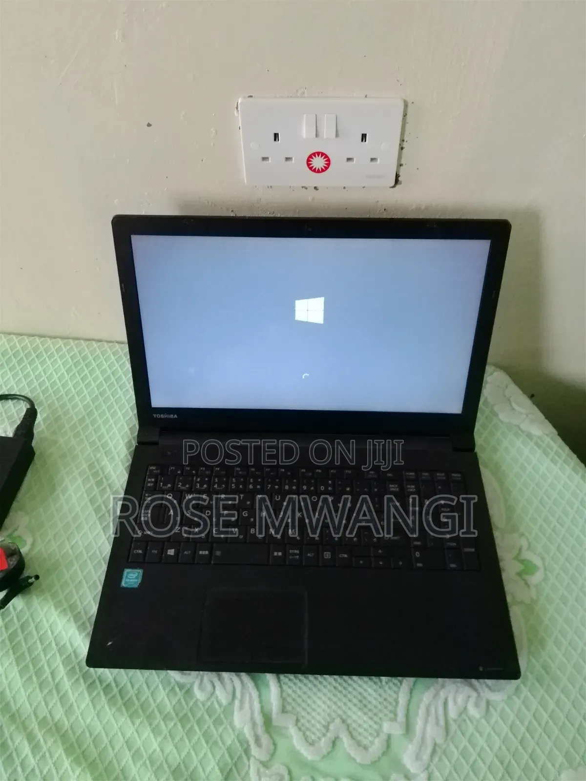 Laptop Toshiba 8GB HDD 3T