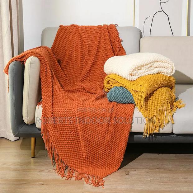 Knitted Tassel Throw Blanket - thumbnail 2