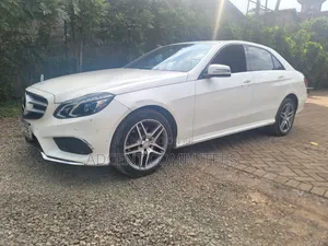 Mercedes-Benz 220 2016 White