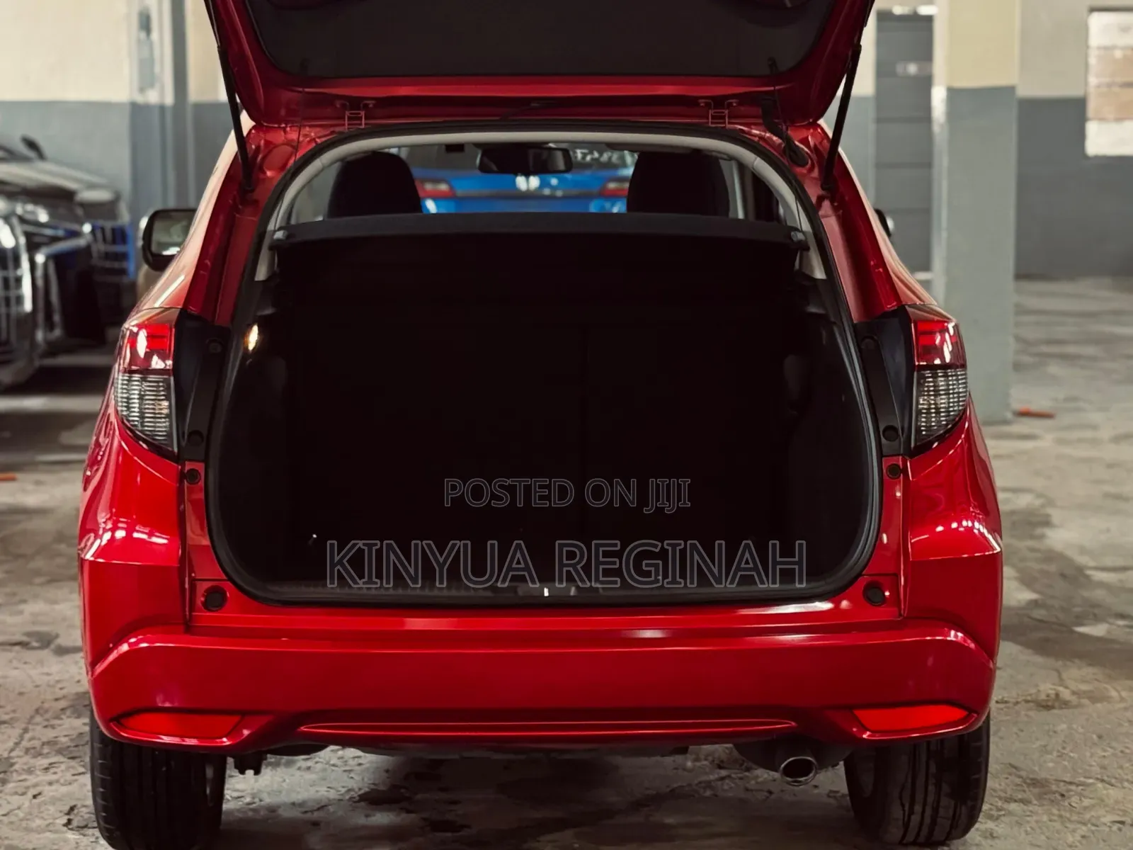 Honda Vezel 2020 Red