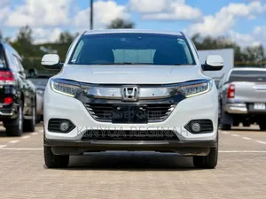Honda Vezel 2020 White