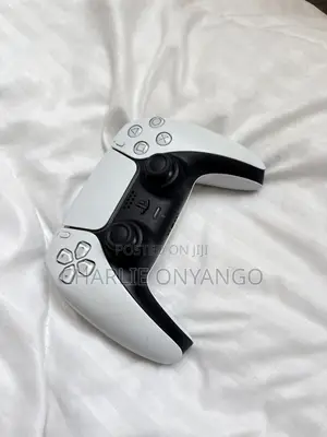 DualSense Controller PS5