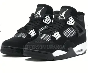 Jordan 4 Retro White Thunders