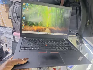 Laptop Lenovo ThinkPad T490s 8GB Intel Core i7 SSD 256GB