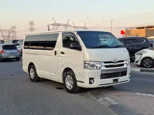 Toyota HiAce 2020 White