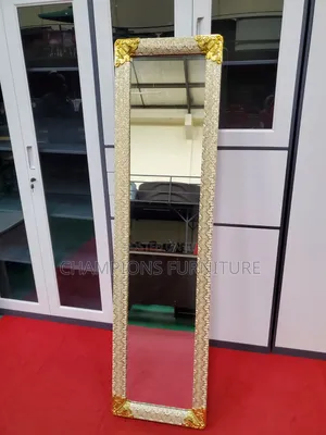 Crown Corner Mirror