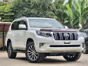Toyota Land Cruiser Prado 2.8 2020 White