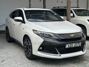 Toyota Harrier 2.0 2018 White