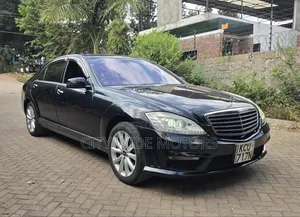 Mercedes-Benz S-Class 2011 Black