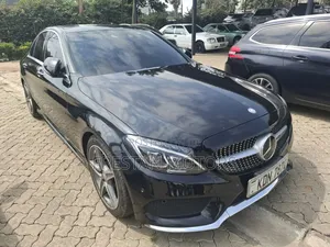 Mercedes-Benz C200 2016 Black