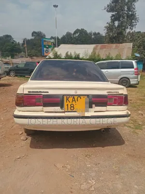 Toyota Corolla 1996 White