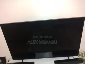 Hisense TV 50"