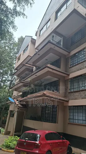 3bdrm House in State House Area for rent