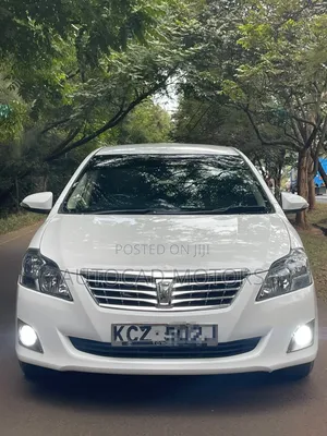 Toyota Premio 2012 White
