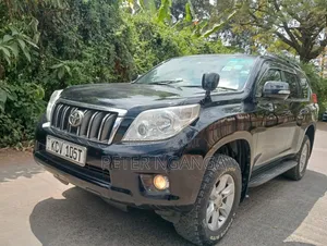 Toyota Land Cruiser Prado 2012 Black