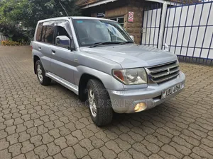 Mitsubishi Pajero IO 2003 Silver