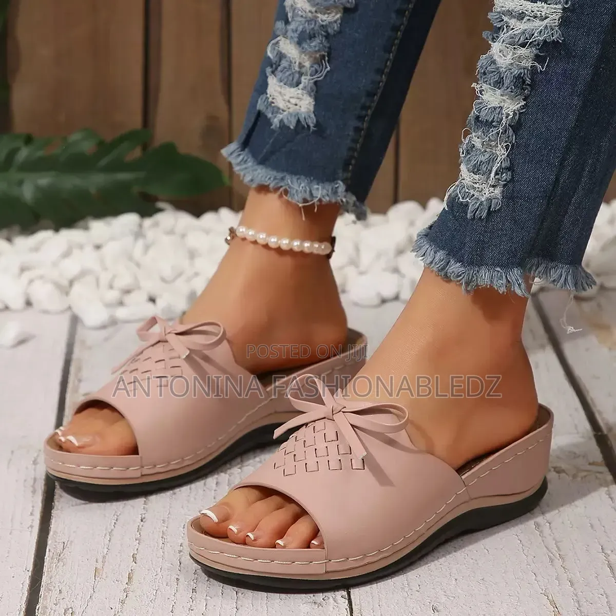 Ladies Leather Open Shoes