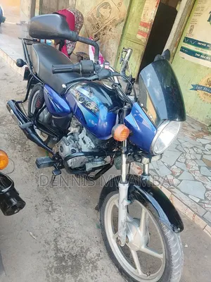 Bajaj Boxer 150 UG 2026 Blue