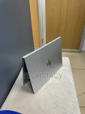 Laptop HP Dragonfly G3 32GB Intel Core i7 SSD 512GB