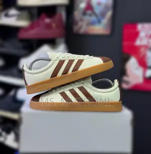 Earth Tones Adidas Unisex Sneakers Size 38-45