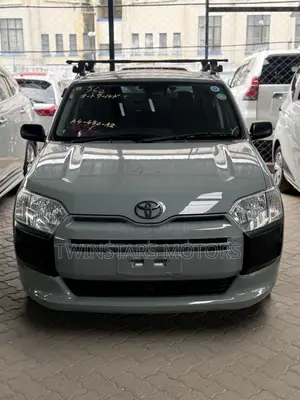Toyota Probox 1.5 GL 2WD 2019 Burgundy