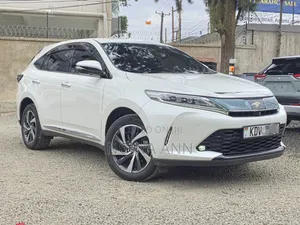 Toyota Harrier 2018 White