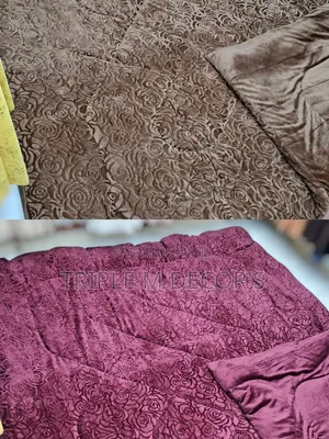 Quality Plain Woolen 6 by 6 Duvet