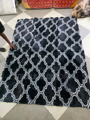 Modern Soft Fluffy Carpet 5 by 8
