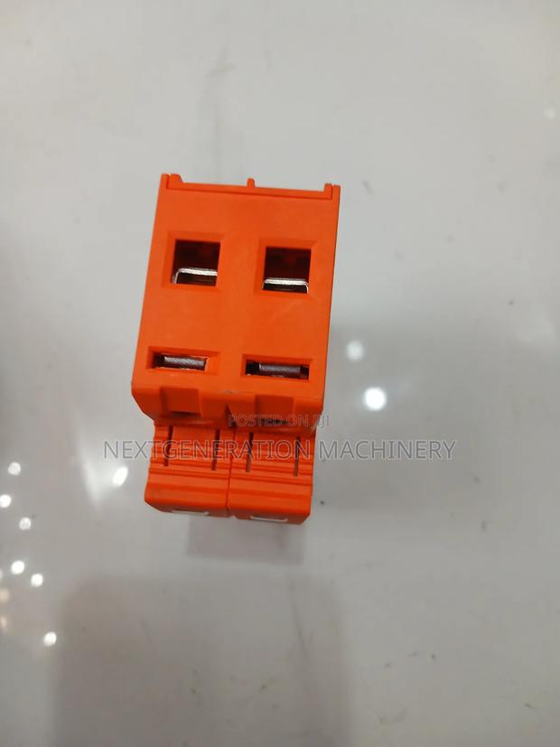 Heavy-Duty Dc Surge Protector - thumbnail 2