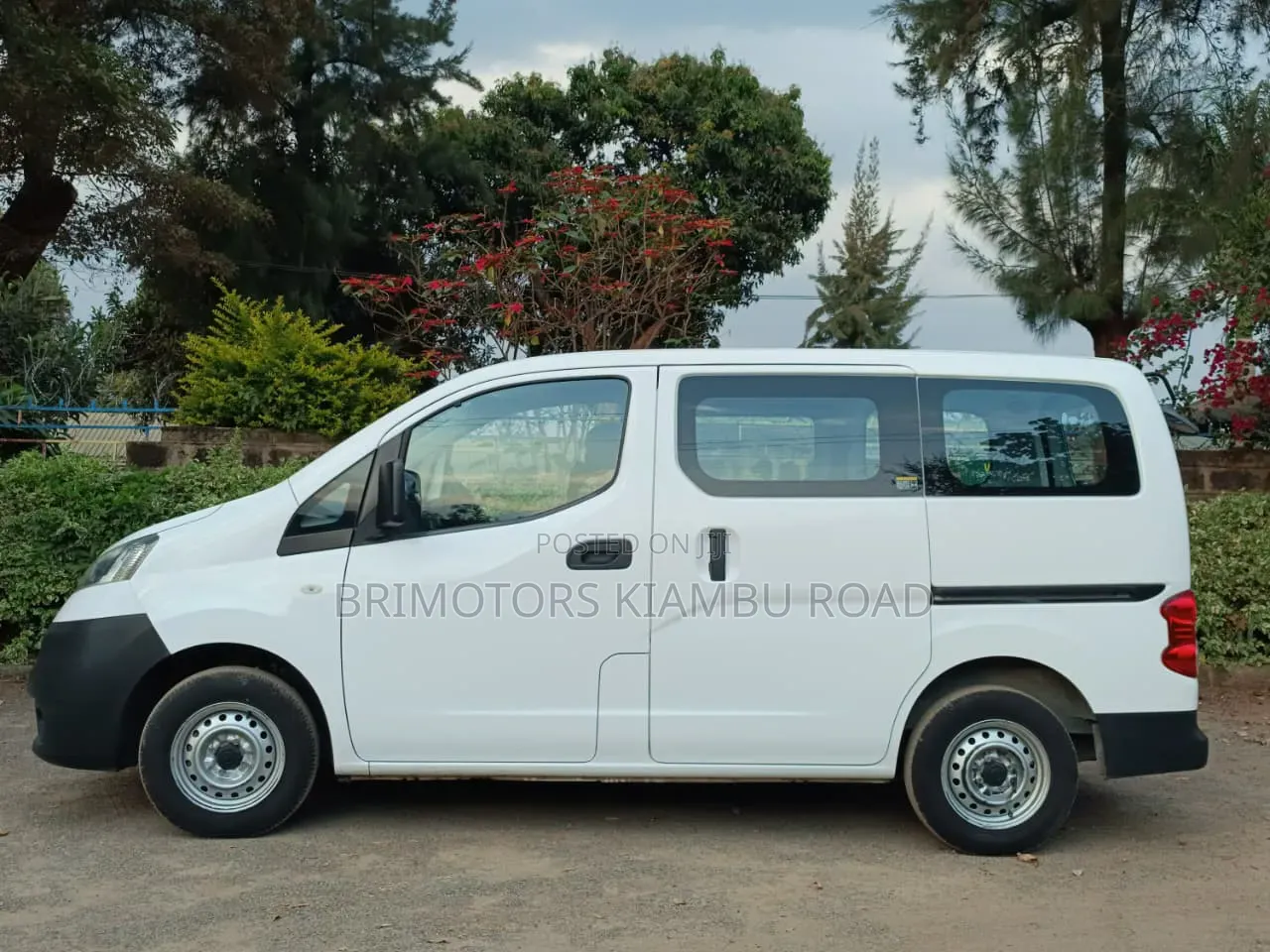 Nissan NV200 2019 White